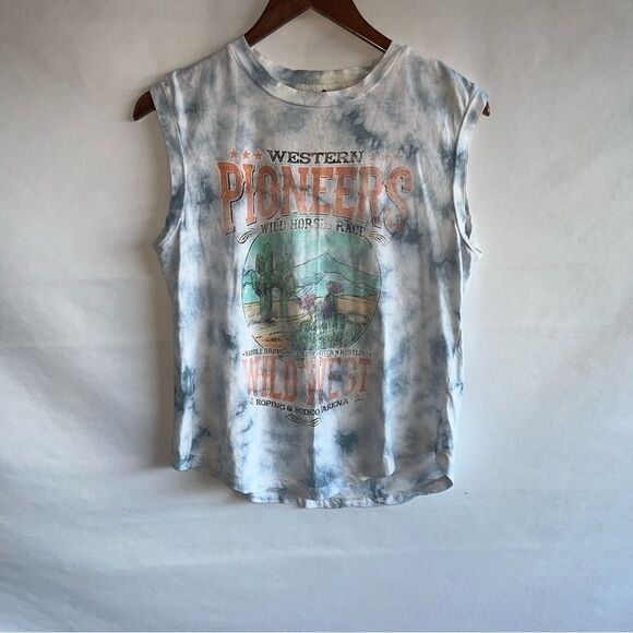 Women's Forever 21 Blue Tie Dye Wild West Tank Top - Picture 2 of 6